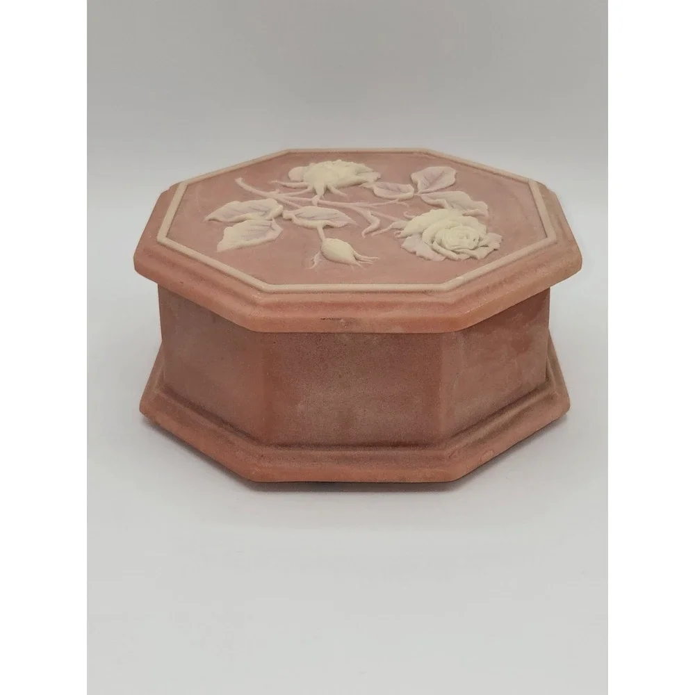 Vintage Soapstone Rose Music Box Octagon Jewelry Trinket Box 1974